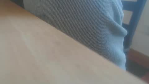 Snapshot of hannes_k chatting on 19, 10, 2025 hannes_k online show from 19, 10, 2025