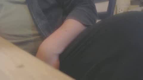 Snapshot of hannes_k chatting on 21, 10, 2025 hannes_k online show from 21, 10, 2025