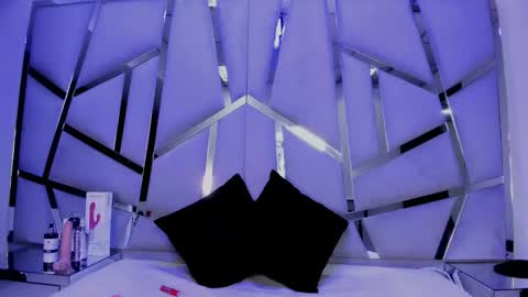 hanny_watson online show from 2, 3, 2026