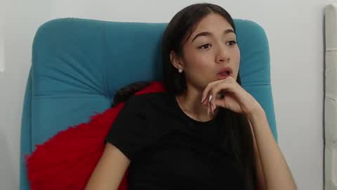 Snapshot of hantonella chatting on 9, 1, 2025 Anto online show from 9, 1, 2025