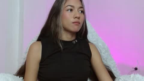 Snapshot of hantonella chatting on 13, 11, 2025 Anto online show from 13, 11, 2025