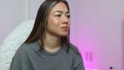 Snapshot of hantonella chatting on 16, 11, 2025 Anto online show from 16, 11, 2025