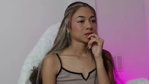 Snapshot of hantonella chatting on 8, 1, 2026 Anto online show from 8, 1, 2026