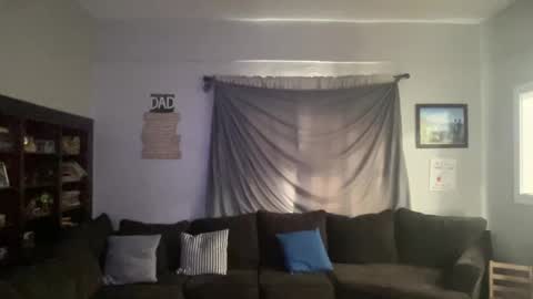 Snapshot of happilymarr1ed chatting on 16, 9, 2025 DadBod online show from 16, 9, 2025