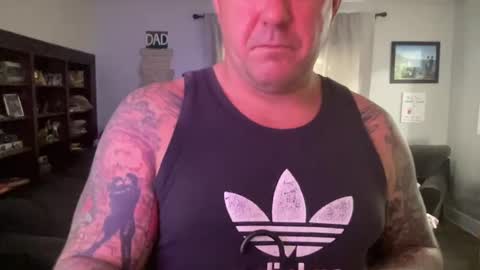 Snapshot of happilymarr1ed chatting on 2, 10, 2025 DadBod online show from 2, 10, 2025