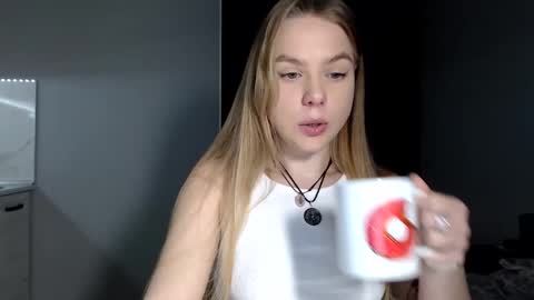 happy_fox_ online show from 18, 2, 2026