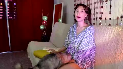 happy_peach online show from 2, 6, 2026