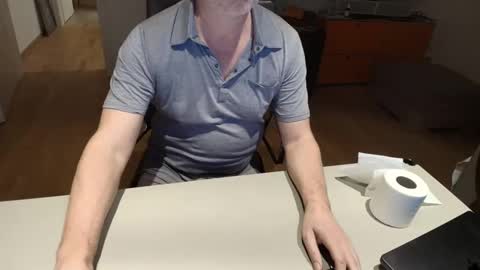 Snapshot of happybugger chatting on 1, 3, 2026 Cum for you online show from 1, 3, 2026