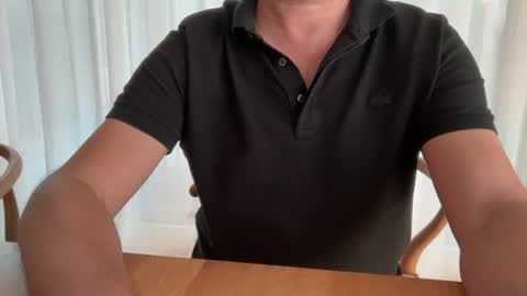 Snapshot of happybugger chatting on 1, 7, 2026 Cum for you online show from 1, 7, 2026