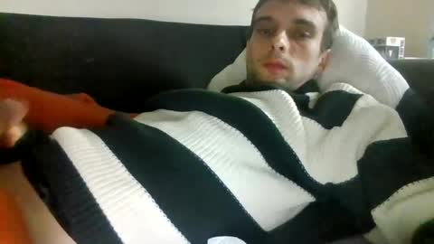 Snapshot of happyfunnyboy79 chatting on 15, 5, 2026 happyfunnyboy79 online show from 15, 5, 2026