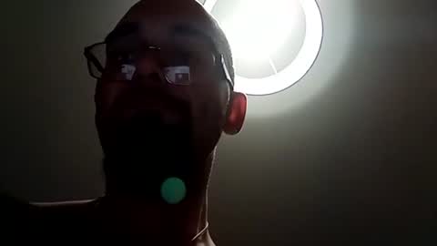 Calvin Secret  online show from 10, 9, 2025