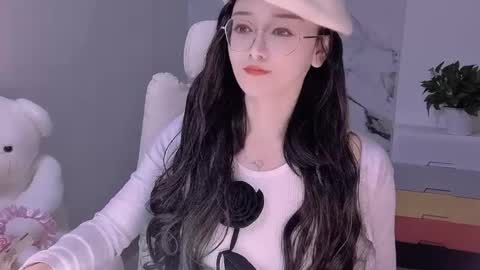 Daisy online show from 25, 1, 2025