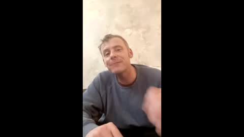 Snapshot of happyveet chatting on 8, 4, 2026 happyveet online show from 8, 4, 2026