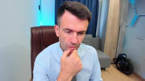 Steve online show from 1, 10, 2025