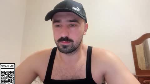 Snapshot of hard_to_obey chatting on 11, 10, 2025 Vadim online show from 11, 10, 2025