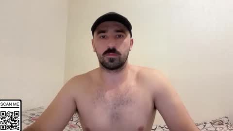 Snapshot of hard_to_obey chatting on 12, 10, 2025 Vadim online show from 12, 10, 2025