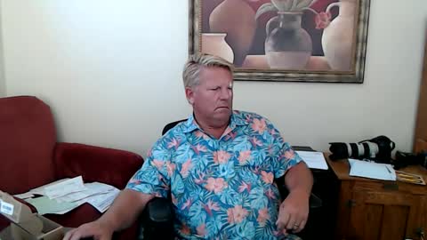 Steele and Cassie online show from 14, 4, 2026