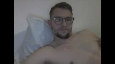 hardboylovemilfmoom online show from 20, 4, 2026
