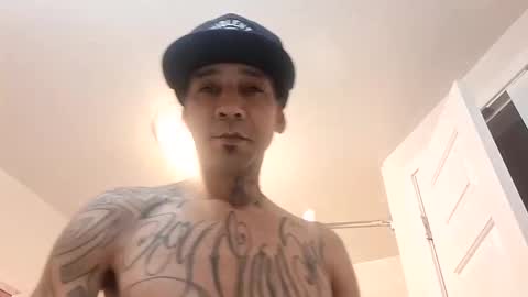 Snapshot of hardfux4fun chatting on 16, 12, 2025 hardfux4fun online show from 16, 12, 2025