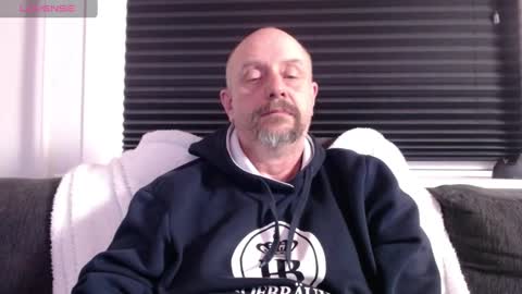 Snapshot of hardmrlazy chatting on 3, 12, 2024 MrLazy online show from 3, 12, 2024