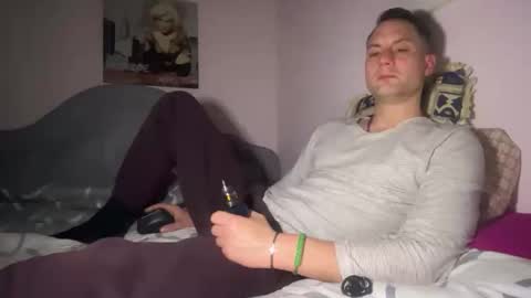 Snapshot of hardnstyle chatting on 10, 3, 2025 HARD AND STYLE online show from 10, 3, 2025