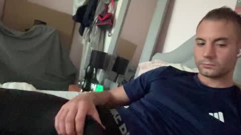 Snapshot of hardnstyle chatting on 28, 10, 2025 HARD AND STYLE online show from 28, 10, 2025