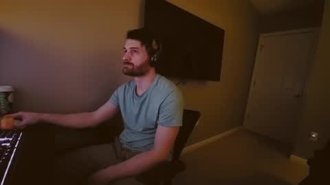 Tom online show from 23, 12, 2024