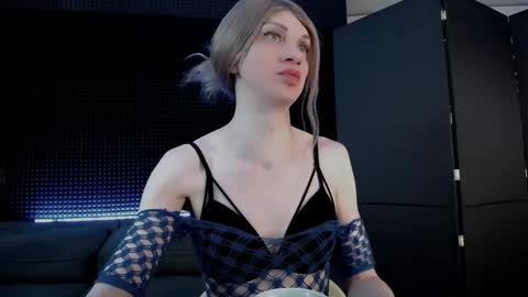 Snapshot of hardy_green chatting on 3, 11, 2025 Miss Hardy online show from 3, 11, 2025