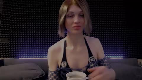 Miss Hardy online show from 22, 3, 2026