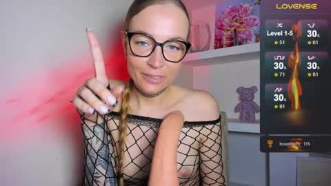 Tasya online show from 12, 4, 2026