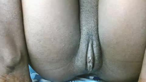 Snapshot of harleys_ebony chatting on 25, 12, 2024 harleys_ebony online show from 25, 12, 2024