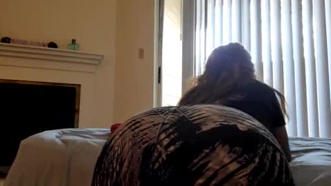 Harmonie Marquise online show from 10, 3, 2025