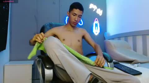 Snapshot of haroldxl chatting on 1, 2, 2025 IM HAROLD online show from 1, 2, 2025