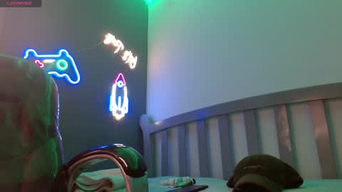 Snapshot of haroldxl chatting on 7, 2, 2025 IM HAROLD online show from 7, 2, 2025