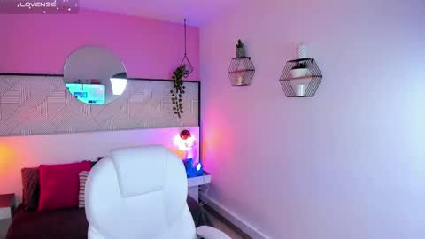 Harper  online show from 11, 11, 2025