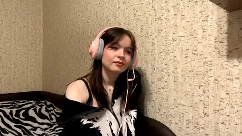 Mary online show from 30, 4, 2026