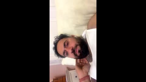 Snapshot of harry11009 chatting on 23, 12, 2025 harry11009 online show from 23, 12, 2025