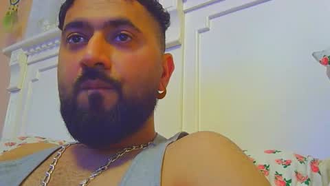 Snapshot of harry11009 chatting on 9, 2, 2026 harry11009 online show from 9, 2, 2026