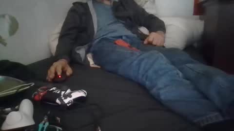 Snapshot of harry1cannary chatting on 21, 10, 2025 harry1cannary online show from 21, 10, 2025