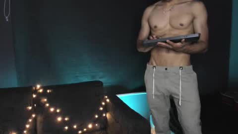 Snapshot of harrydavidsonx chatting on 16, 9, 2025 ... online show from 16, 9, 2025