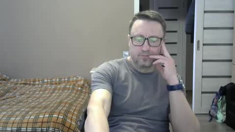 HarrySnake online show from 3, 3, 2025