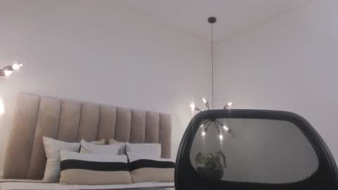 Harry Jones online show from 21, 12, 2024