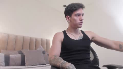 Harry Jones online show from 4, 1, 2025