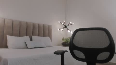 Harry Jones online show from 17, 1, 2025