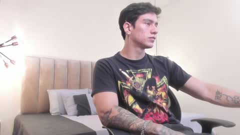 Harry Jones online show from 8, 2, 2025