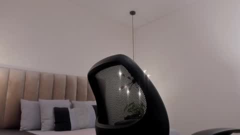 Harry Jones online show from 9, 2, 2025