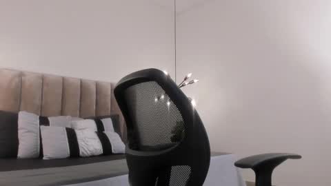 Harry Jones online show from 22, 2, 2025