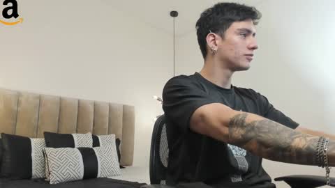 Harry Jones online show from 4, 3, 2025