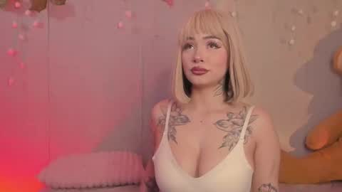 Snapshot of harumi_hentai chatting on 8, 3, 2025 harumi online show from 8, 3, 2025