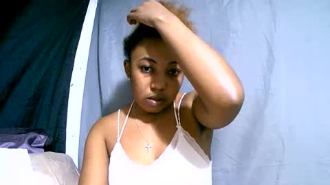 hasimina09 online show from 3, 10, 2025